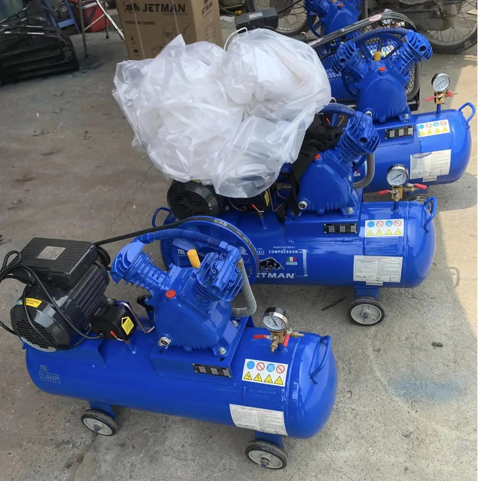 Máy Nén Khí Dây Đai Jetman 70L 2Hp PK-0270