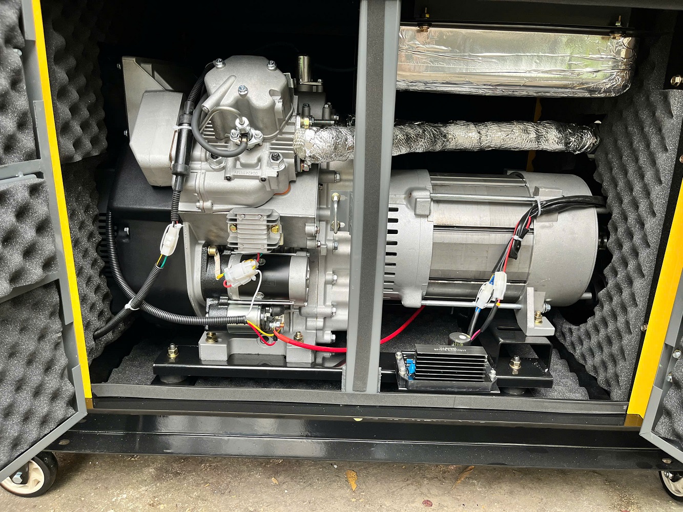 Máy Phát Điện Chạy Dầu Mactool 17KW XDM-21500E