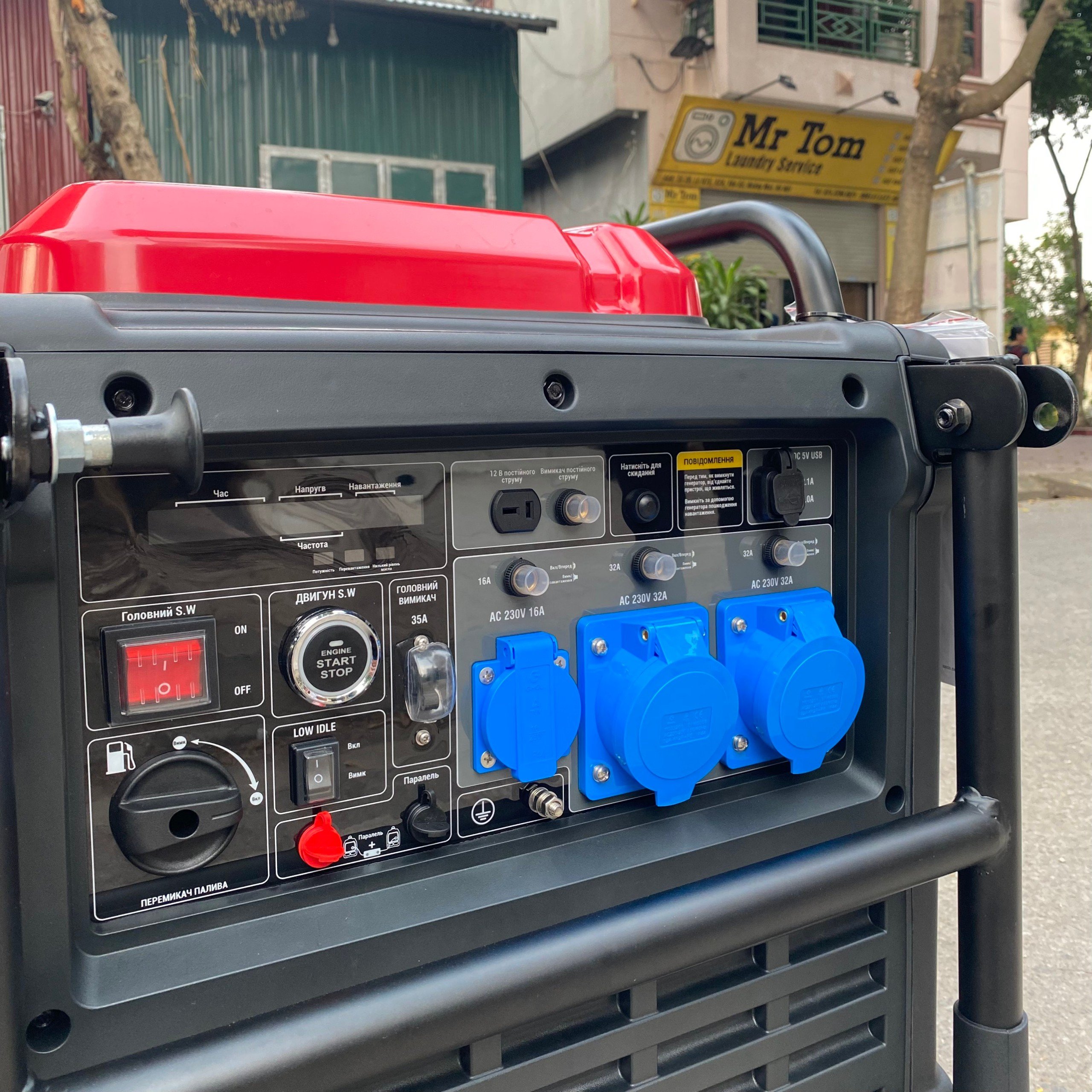 Máy Phát Điện Chạy Xăng 8Kw Edon ED-IG-9000 Siêu Cách Âm