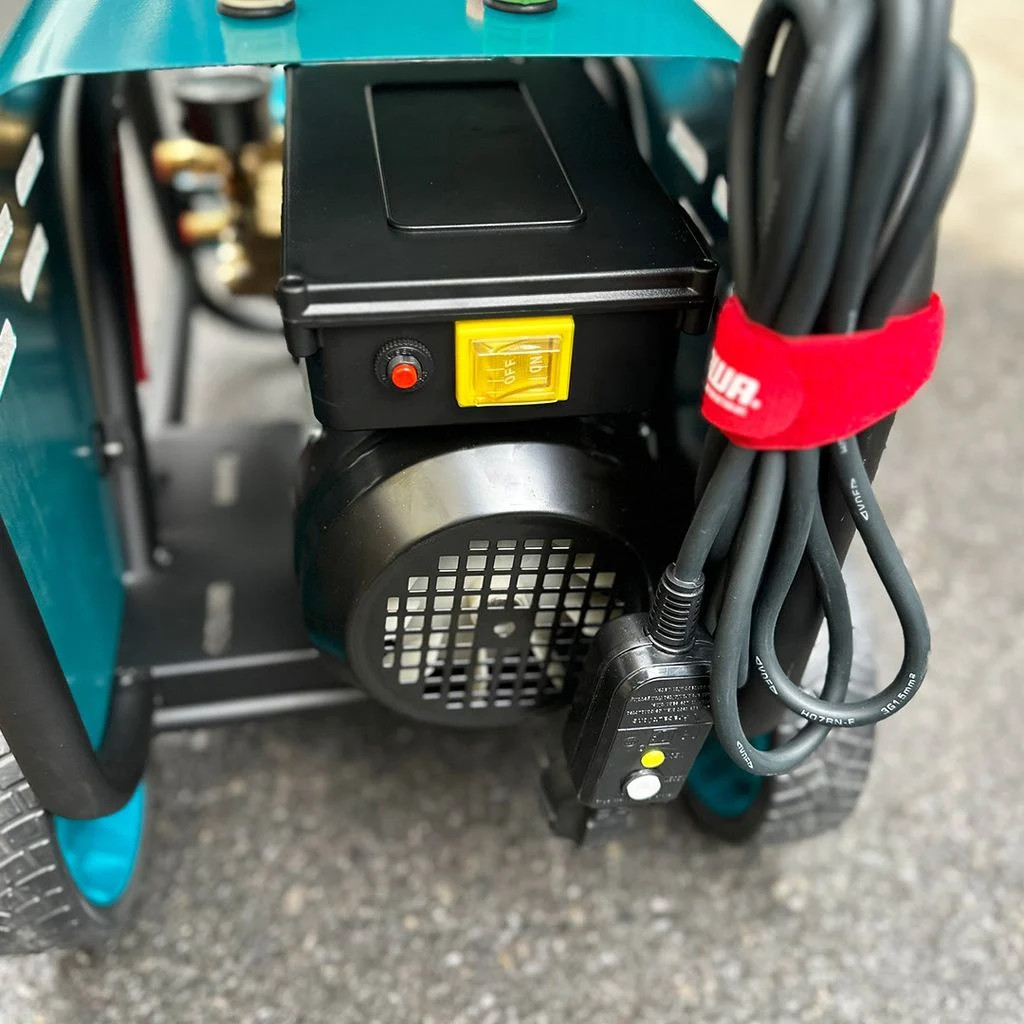 Máy rửa xe áp lực cao 2600W Nakawa NK-2600