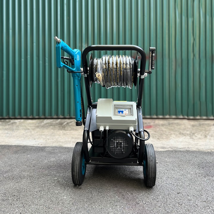 Máy rửa xe cao áp 3.5Kw Nakawa TX-35 piston sứ