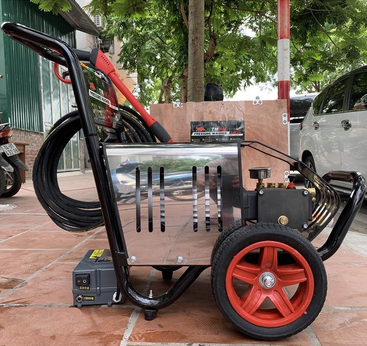 Máy rửa xe cao áp 3Kw Jetman JM30H