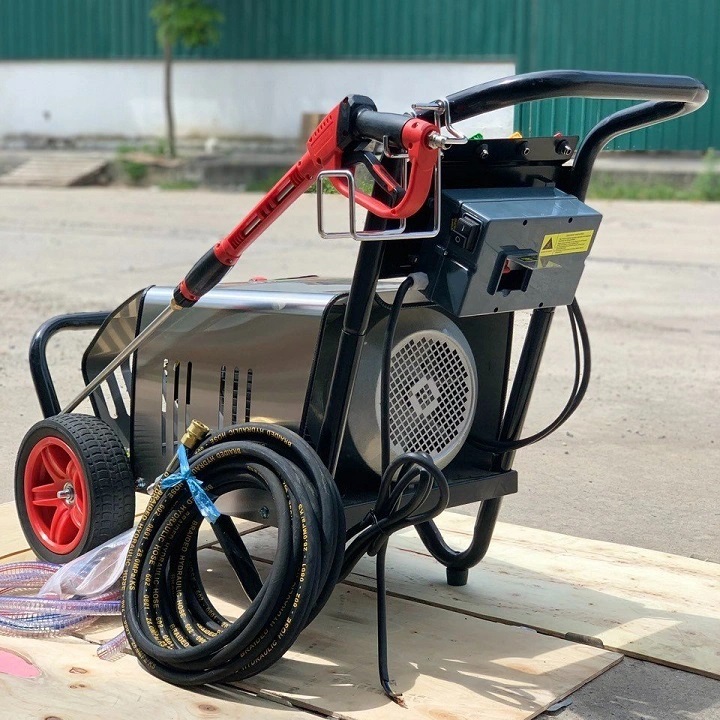 Máy rửa xe cao áp 7.5Kw Jetman JM75
