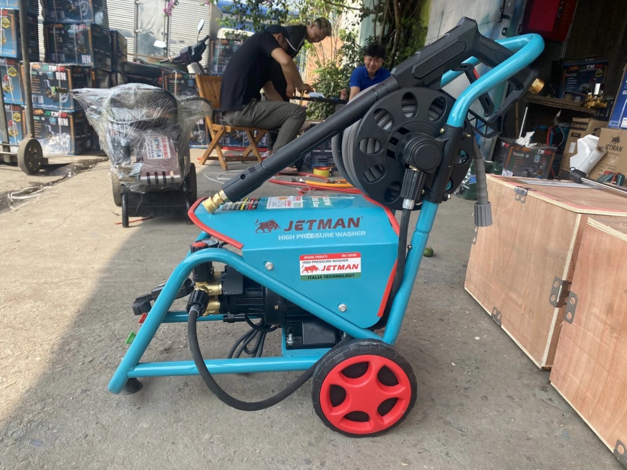 Máy rửa xe cao áp Jetman 3200W JMCWR-3200