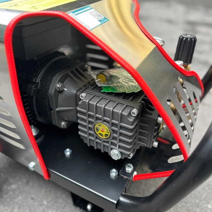 Máy rửa xe cao áp 3kw Nakawa 2380PSI TX-30