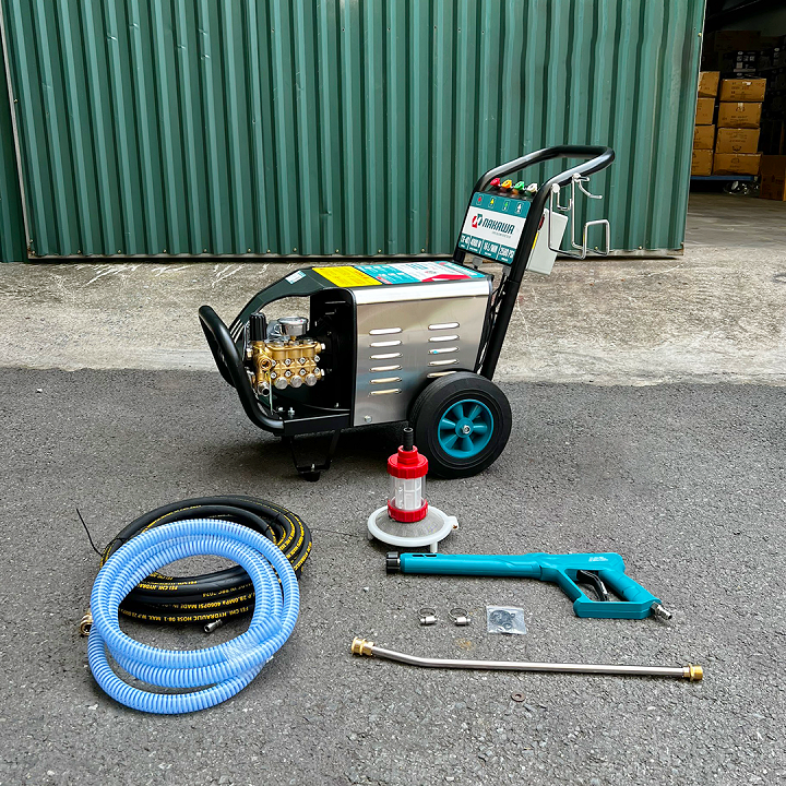 Máy rửa xe cao áp 4kw Nakawa TX-40 piston sứ