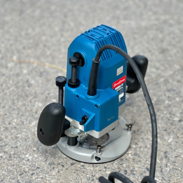 Máy Soi Mộng Dongcheng DMR04-12