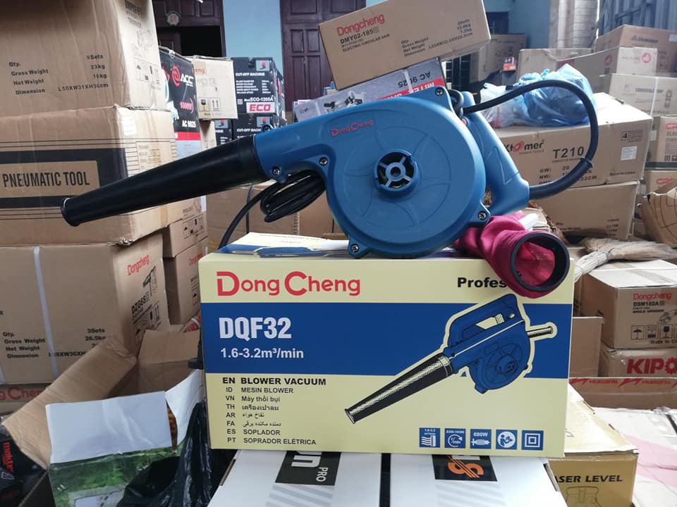 Máy Thổi Bụi Dongcheng DQF32 680W