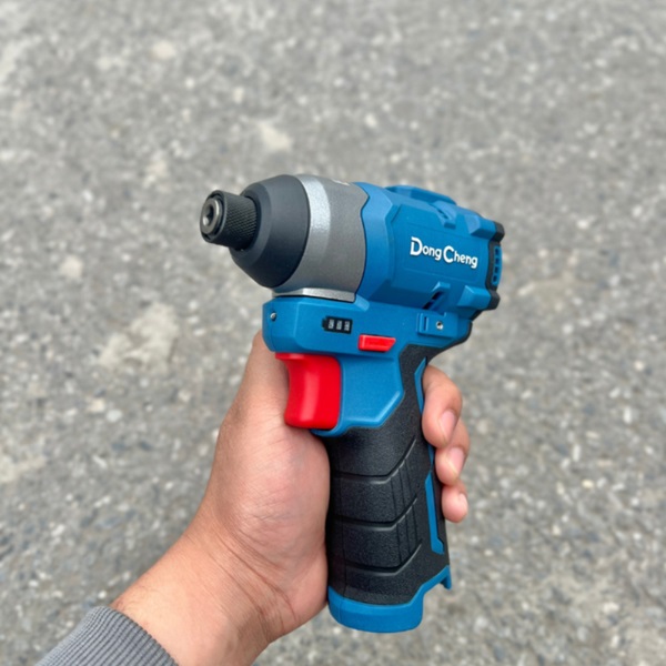 Máy Vặn Vít Dùng Pin 12V DongCheng DCPL04-8