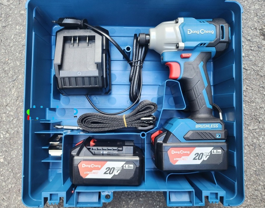 Máy Vặn Vít Dùng Pin DongCheng DCPL03-14 20V 2 Pin 1 Sạc
