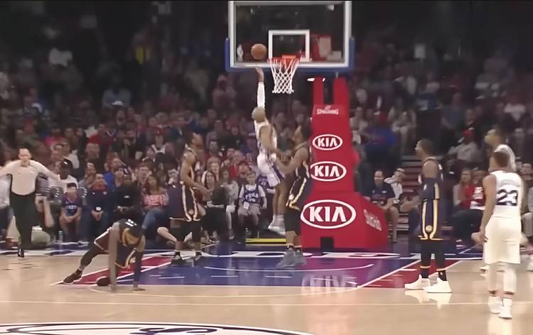 Vì sao bóng rổ phát triển nhanh?