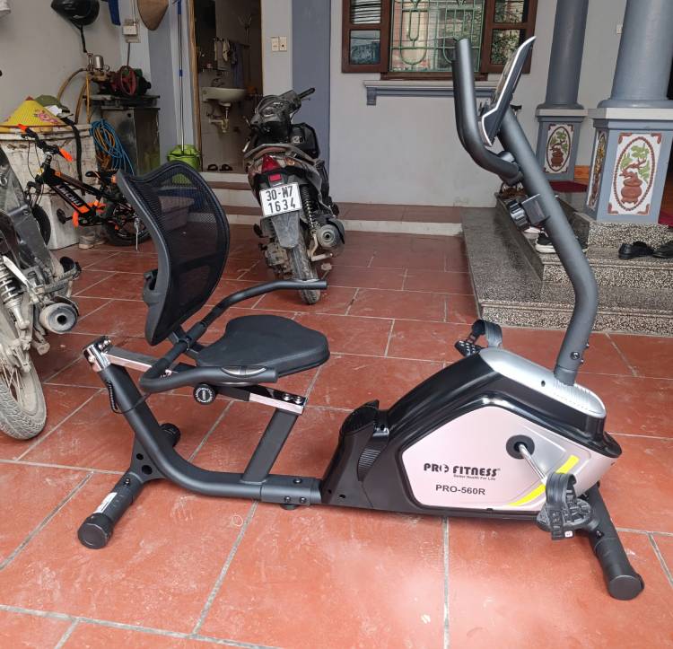 Xe đạp tập PRO-560R