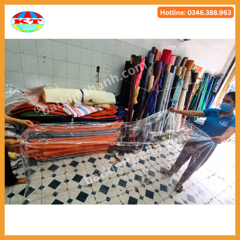 Áo Phủ Xe Máy Trong Suốt