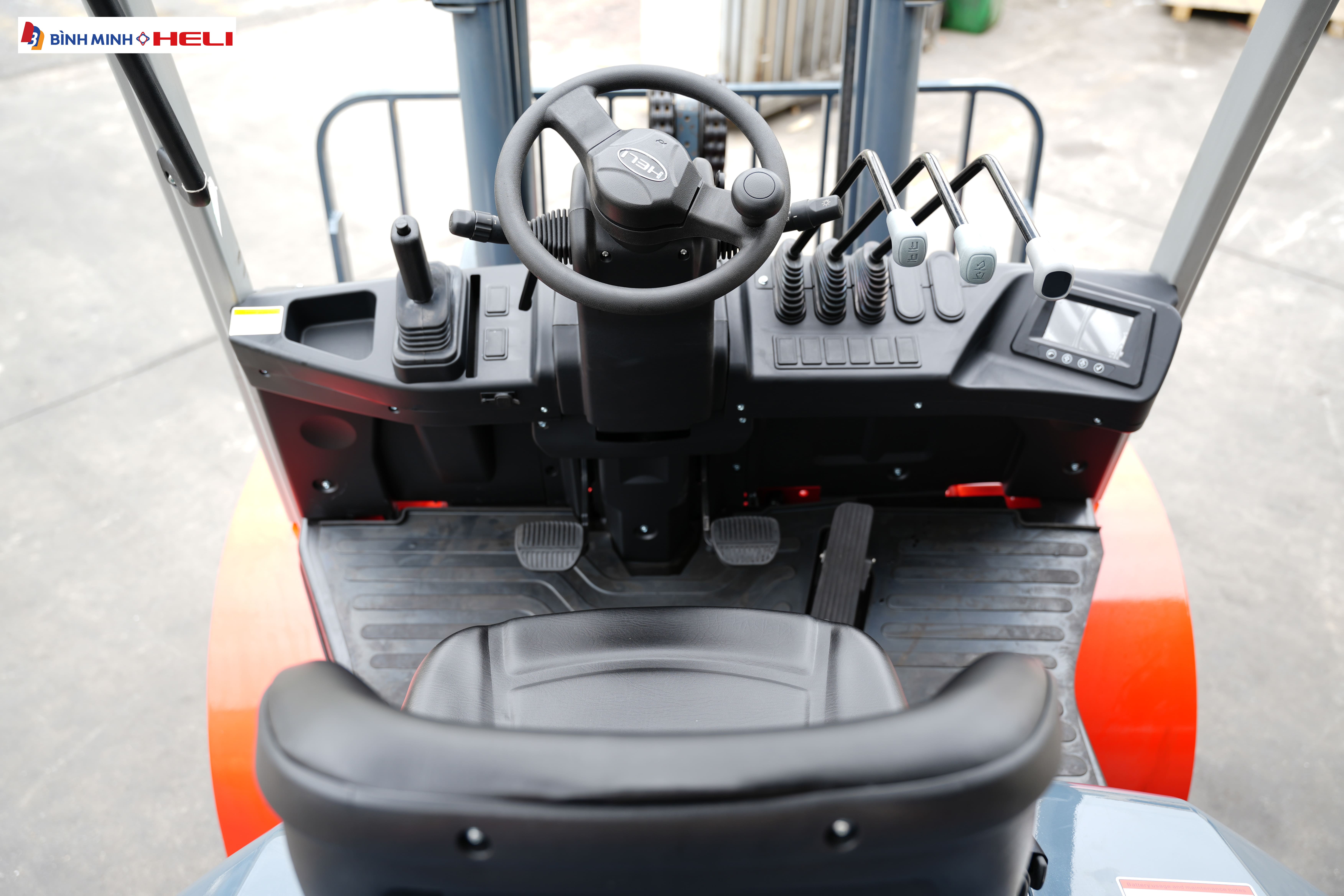 XE NÂNG DẦU 5 TẤN HELI DÒNG G3