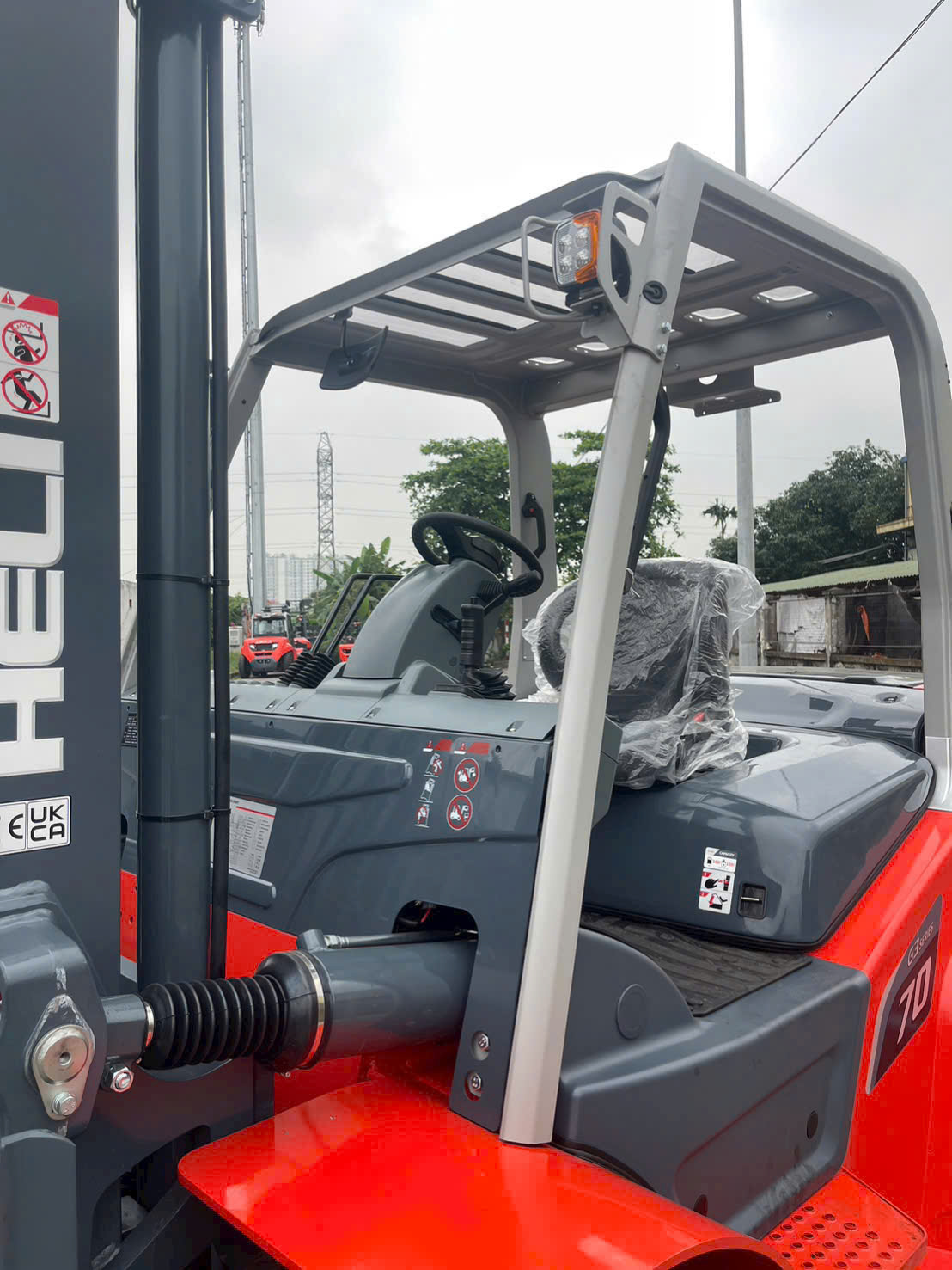 xe nâng dầu 7 tấn