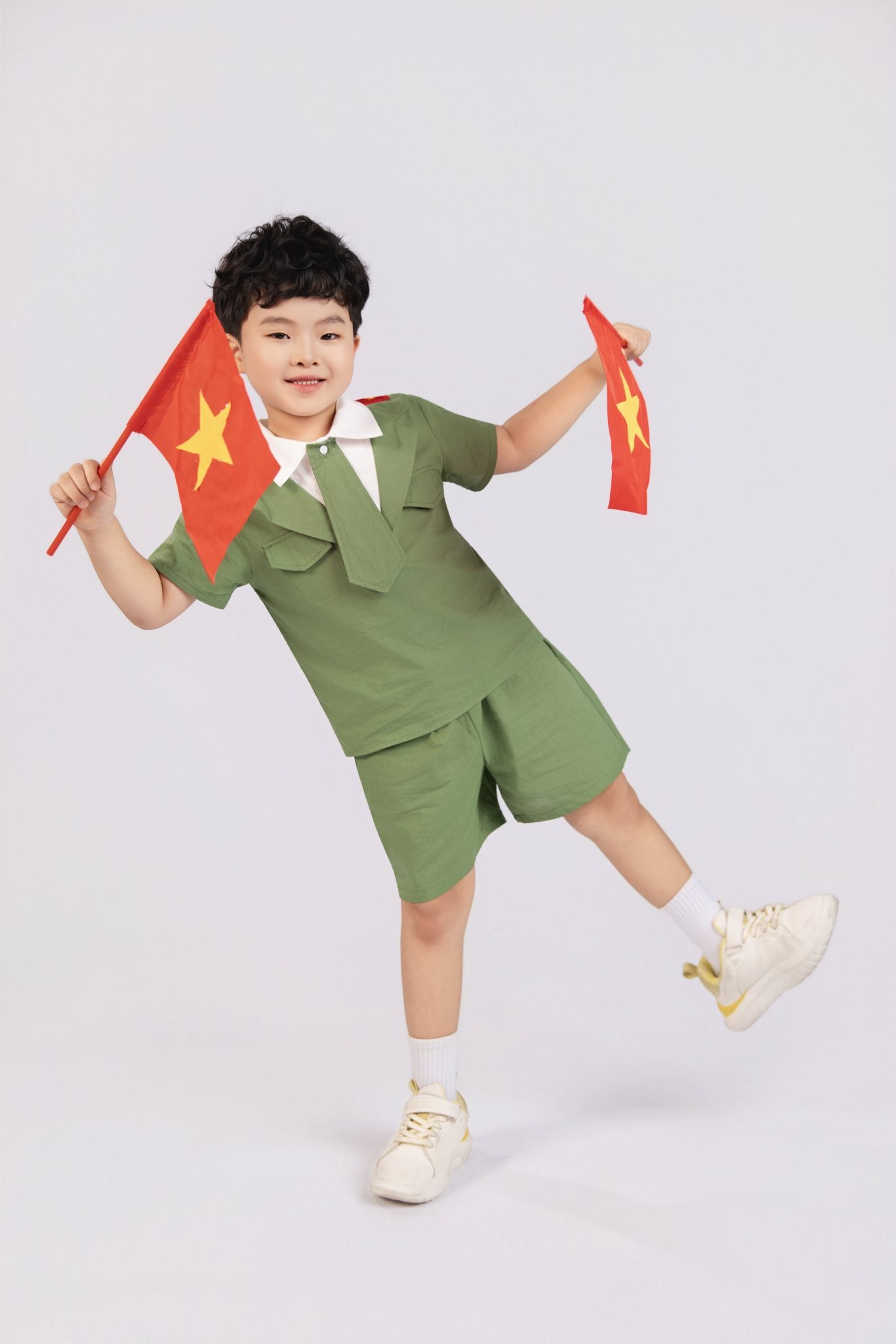 Diễn viên nhí Bình Nguyên