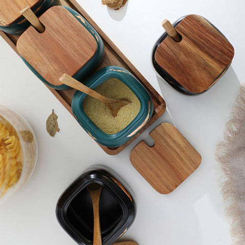 Bộ đựng gia vị gốm sứ