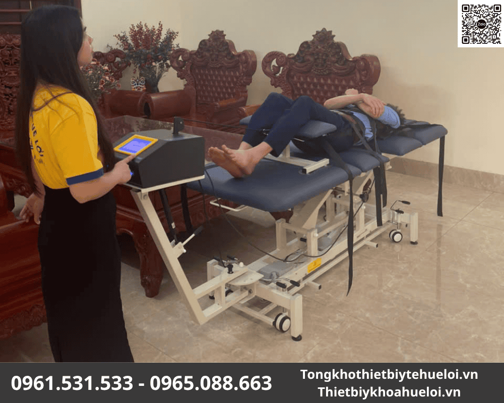 giường kéo giãn cột sống