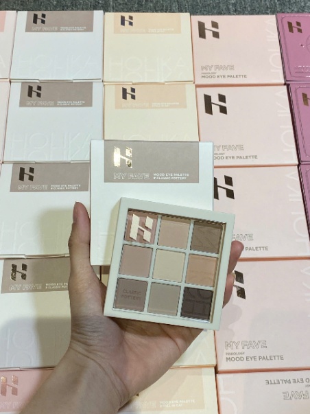 Bảng Mắt Mịn Lì Holika Holika My Fave Mood Eye 9 ô 8g