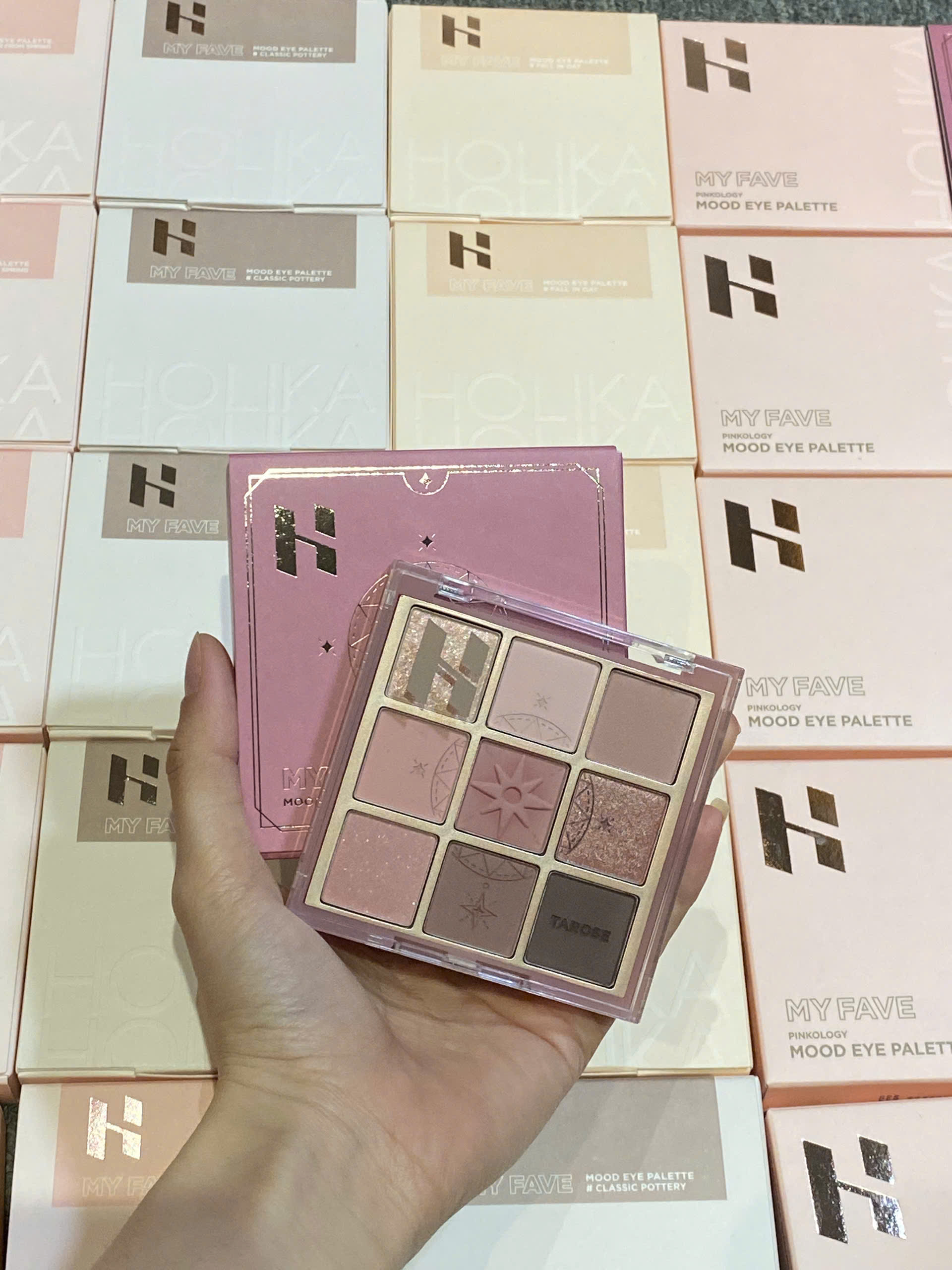 Bảng Mắt Mịn Lì Holika Holika My Fave Mood Eye 9 ô 8g