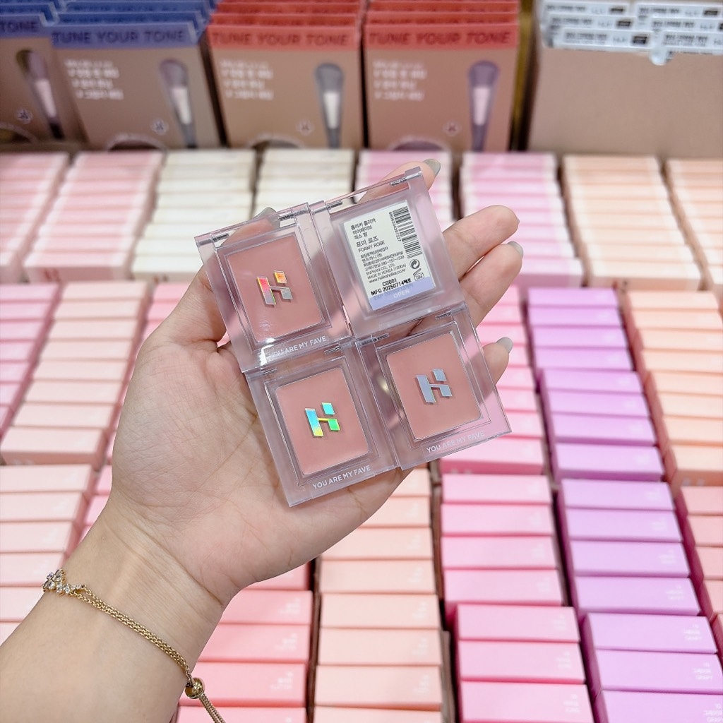 Phấn Mắt Dạng Kem 1 ô Holika Holika You Are My Fave Piece Balm 1.8g