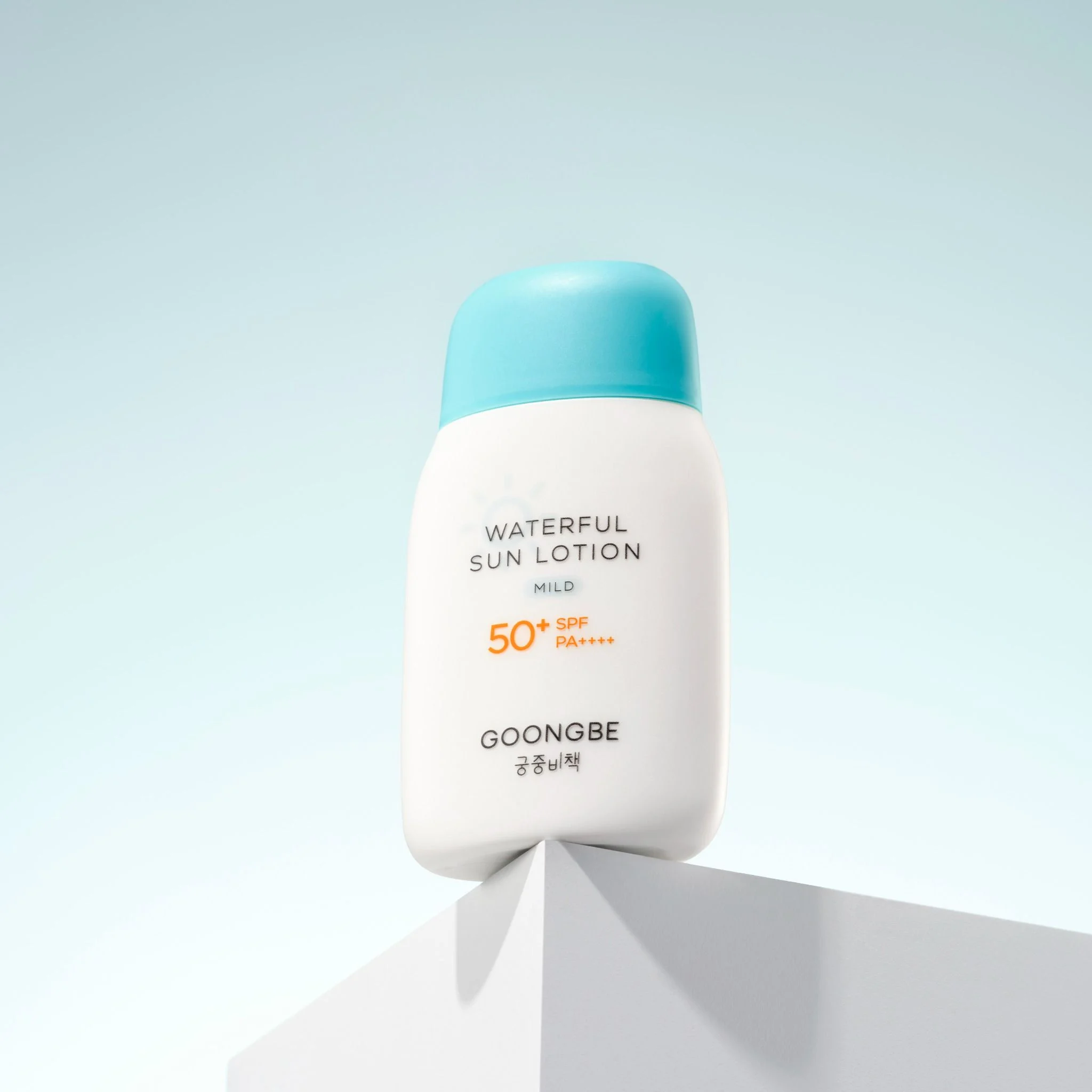 Kem Chống Nắng Dạng Sữa GOONGBE Waterful Sun Lotion Mild SPF50+/PA++++
