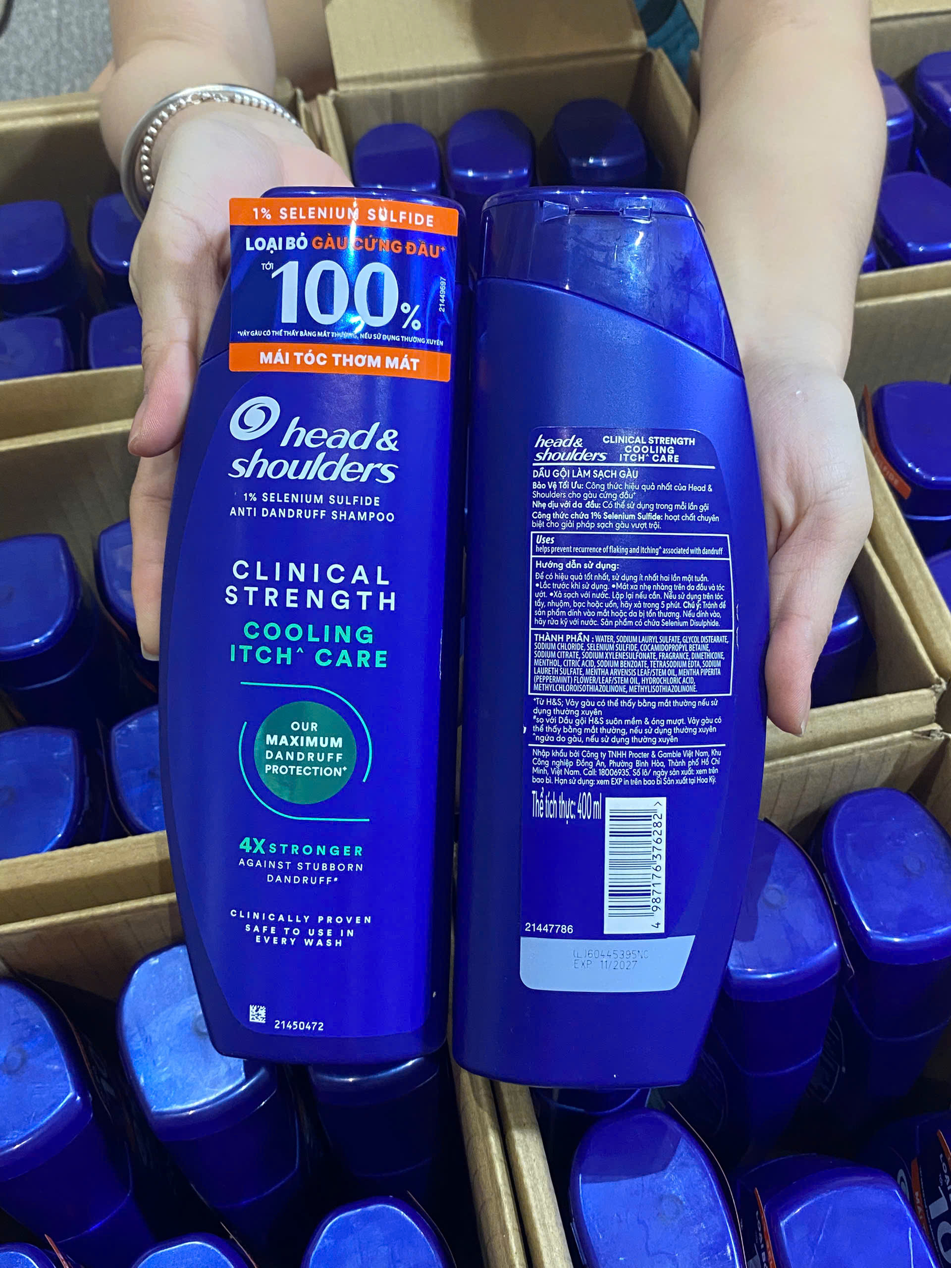 Dầu gội PG H&S CLINICAL STRENGTH trị gàu 400ml