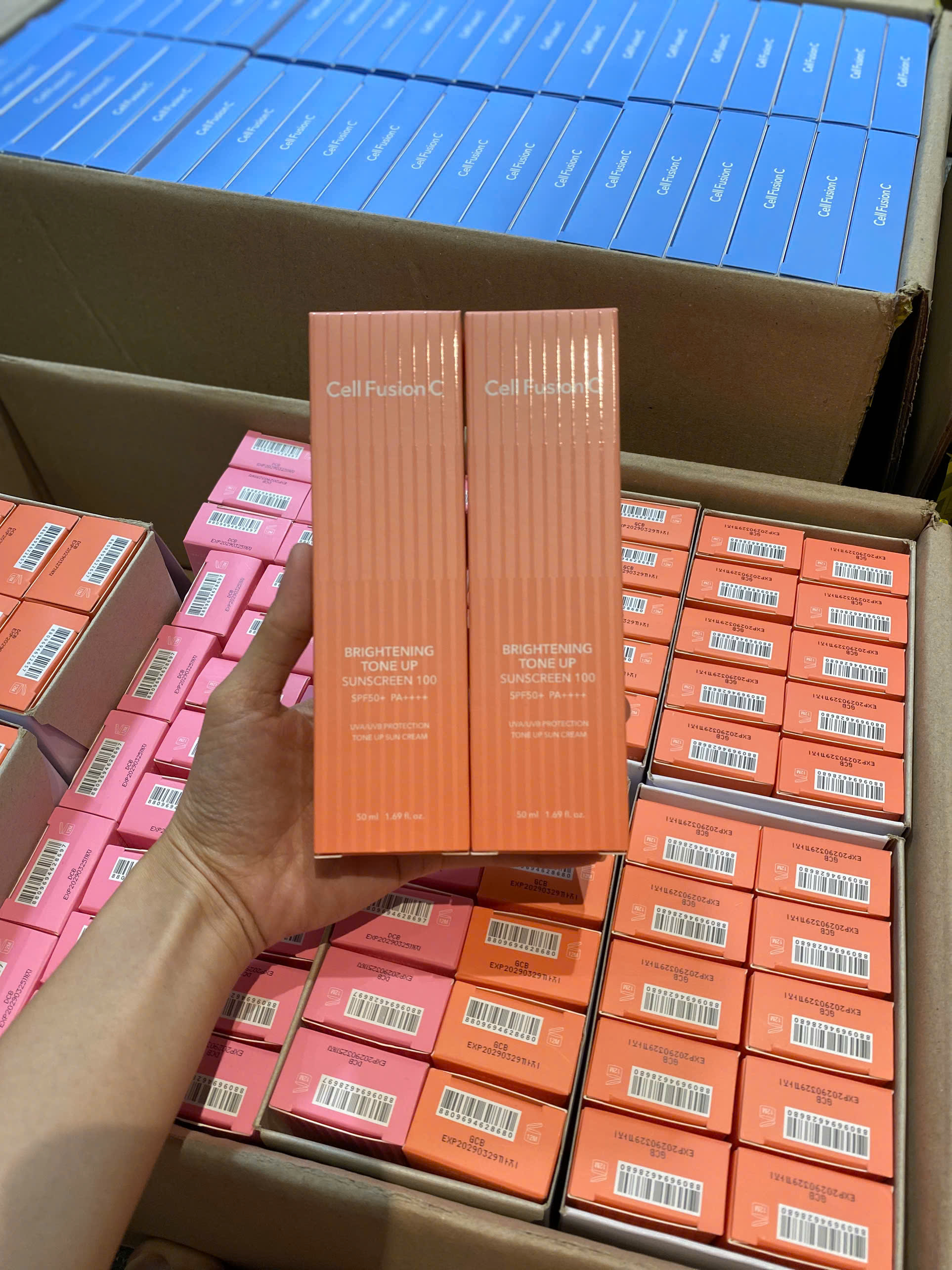 Kem chống nắng Cellfusion C Sunscreen 100 SPF50+ PA++++