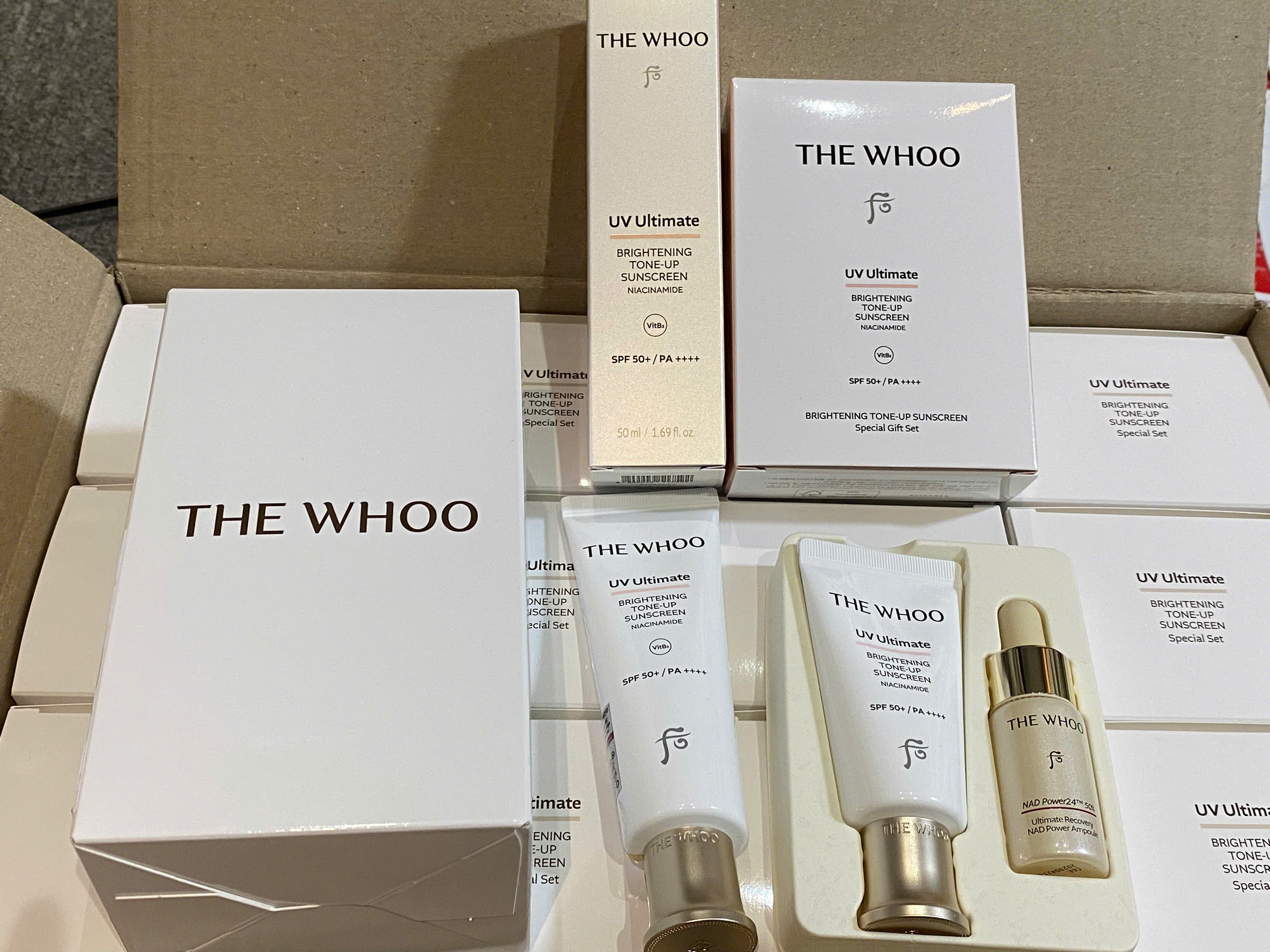 Bộ 3 sản phẩm The Whoo UV Ultimate Brightening Tone-Up Sun Special Set
