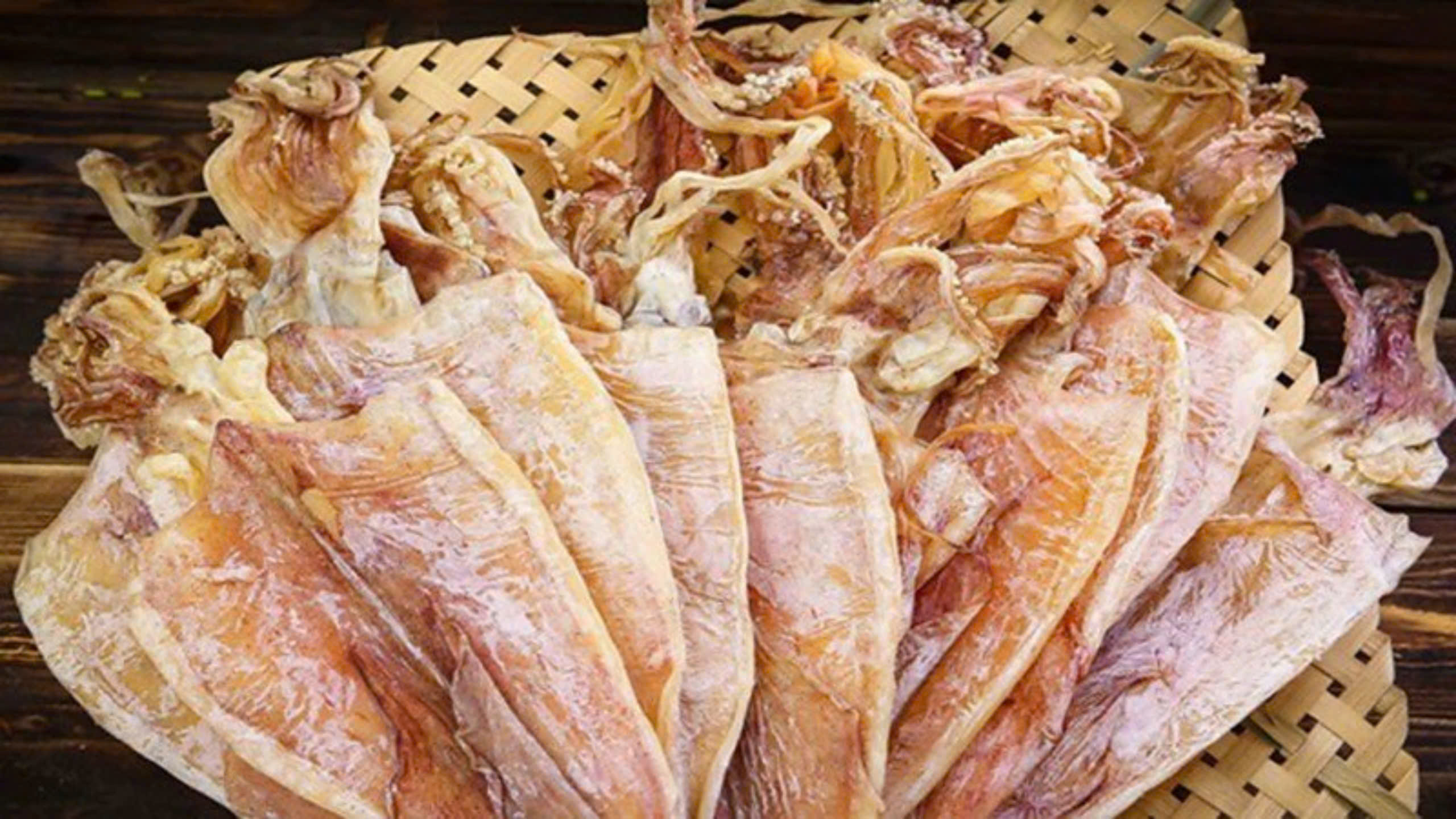 Mực khô loại 1 - A2 size 25-27 con (Gói 500g giá 630000đ)