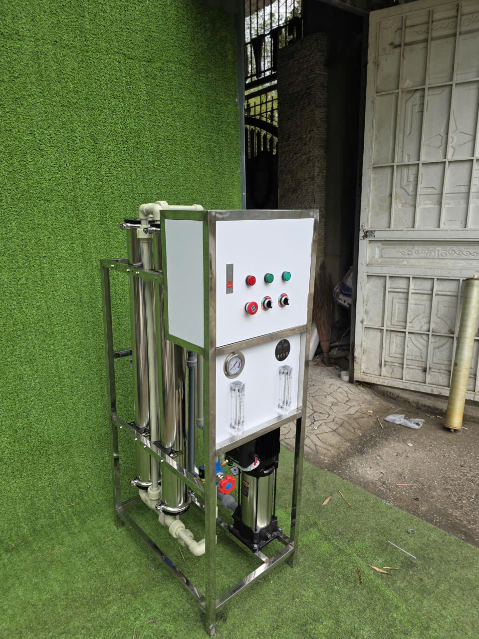 Đầu dàn RO 500L/h - D500UVT