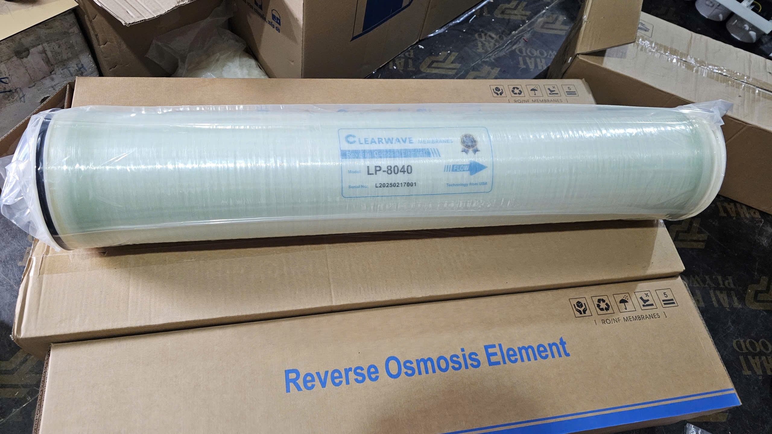 Màng lọc RO CLEARWAVE 8040   MODEL : LP 8040