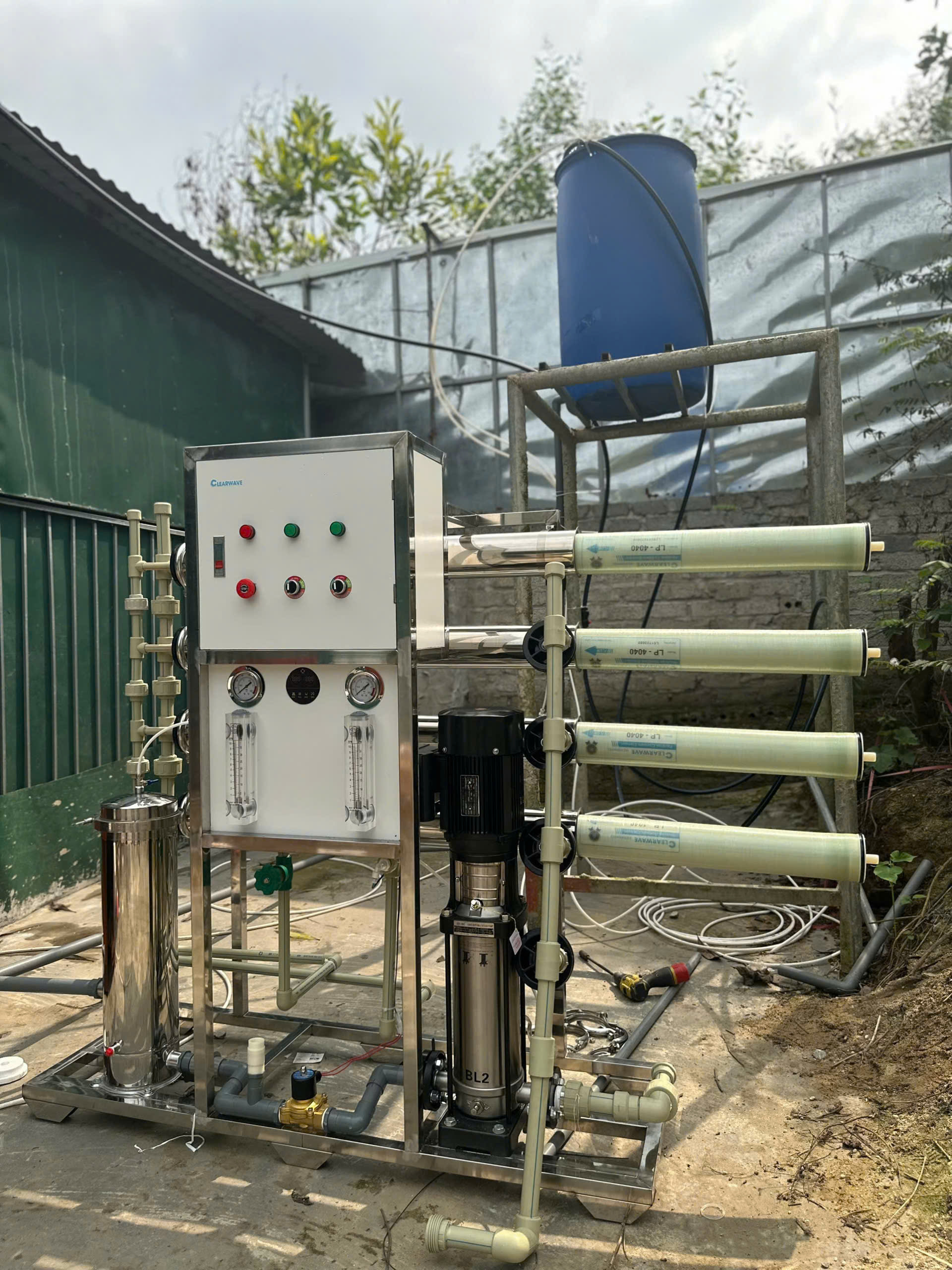 Đầu dàn ro 1000l/h - D1000UVT