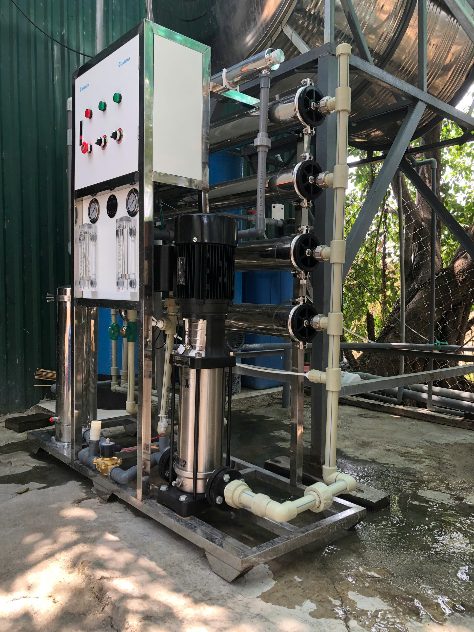 Đầu dàn ro 1000l/h - D1000UVT