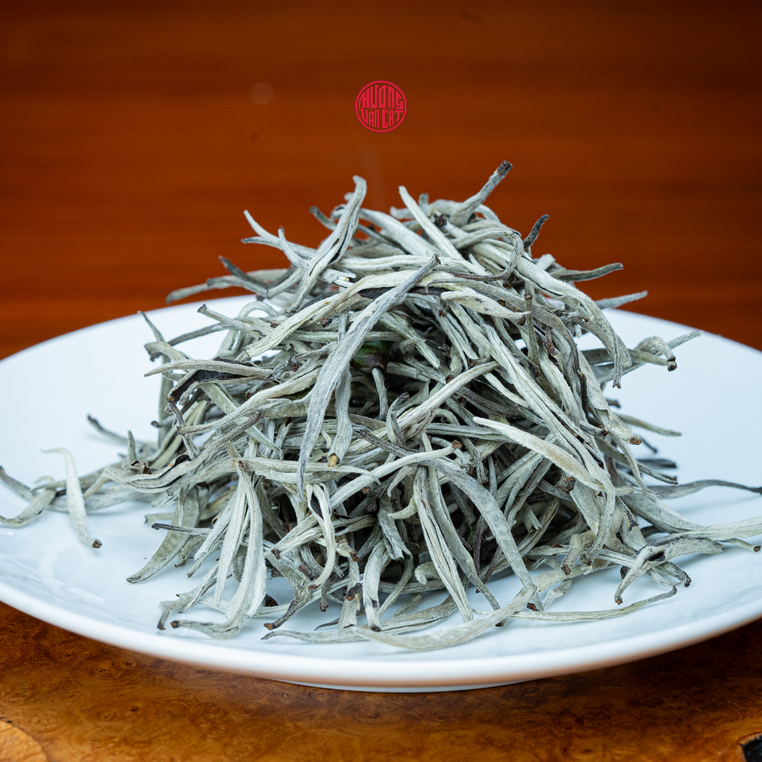 BẠCH TRÀ SHAN TUYẾT CỔ THỤ VỤ XUÂN Ủ 1 NĂM
