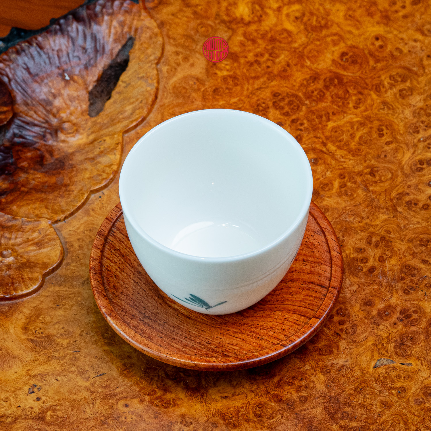 CHÉN TRÀ SỨ CẢNH ĐỨC DÁNG CAO VẼ HOA LAN (50ml)