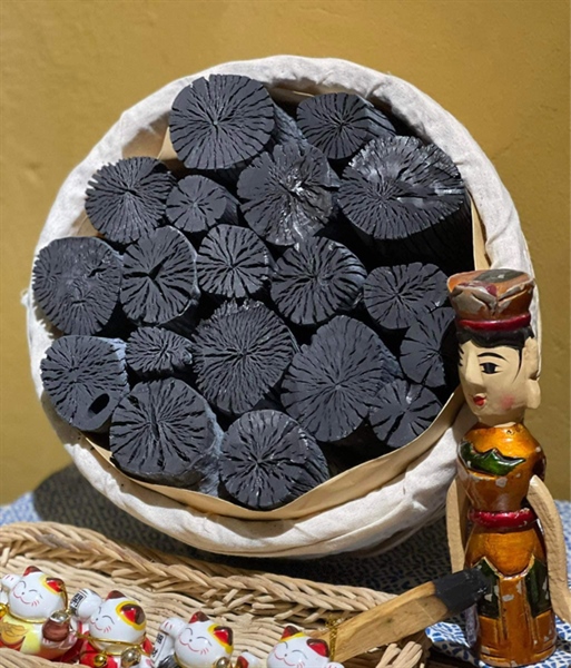 THAN HOA CÚC 25cm cao 10cm ( Giỏ)