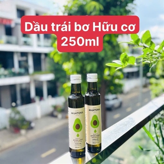 Dầu Trái Bơ hữu cơ Mantova 250ml ( Chai)