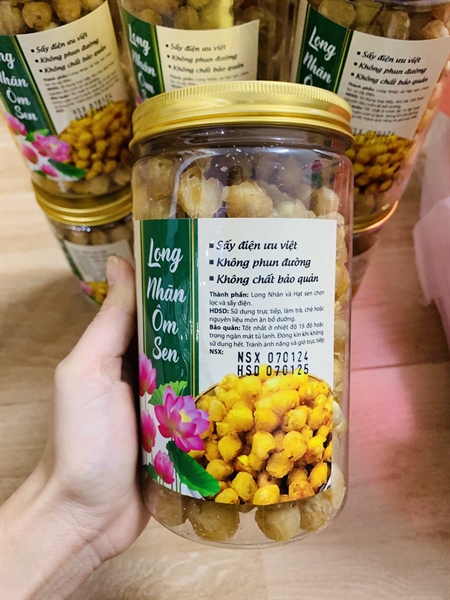 LONG NHÃN ÔM SEN 500gr ( Hộp)