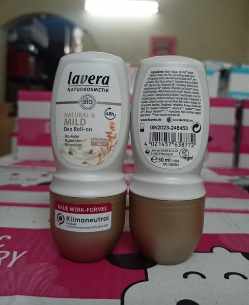 Lăn khử mùi Yến Mạch Lavera 50ml