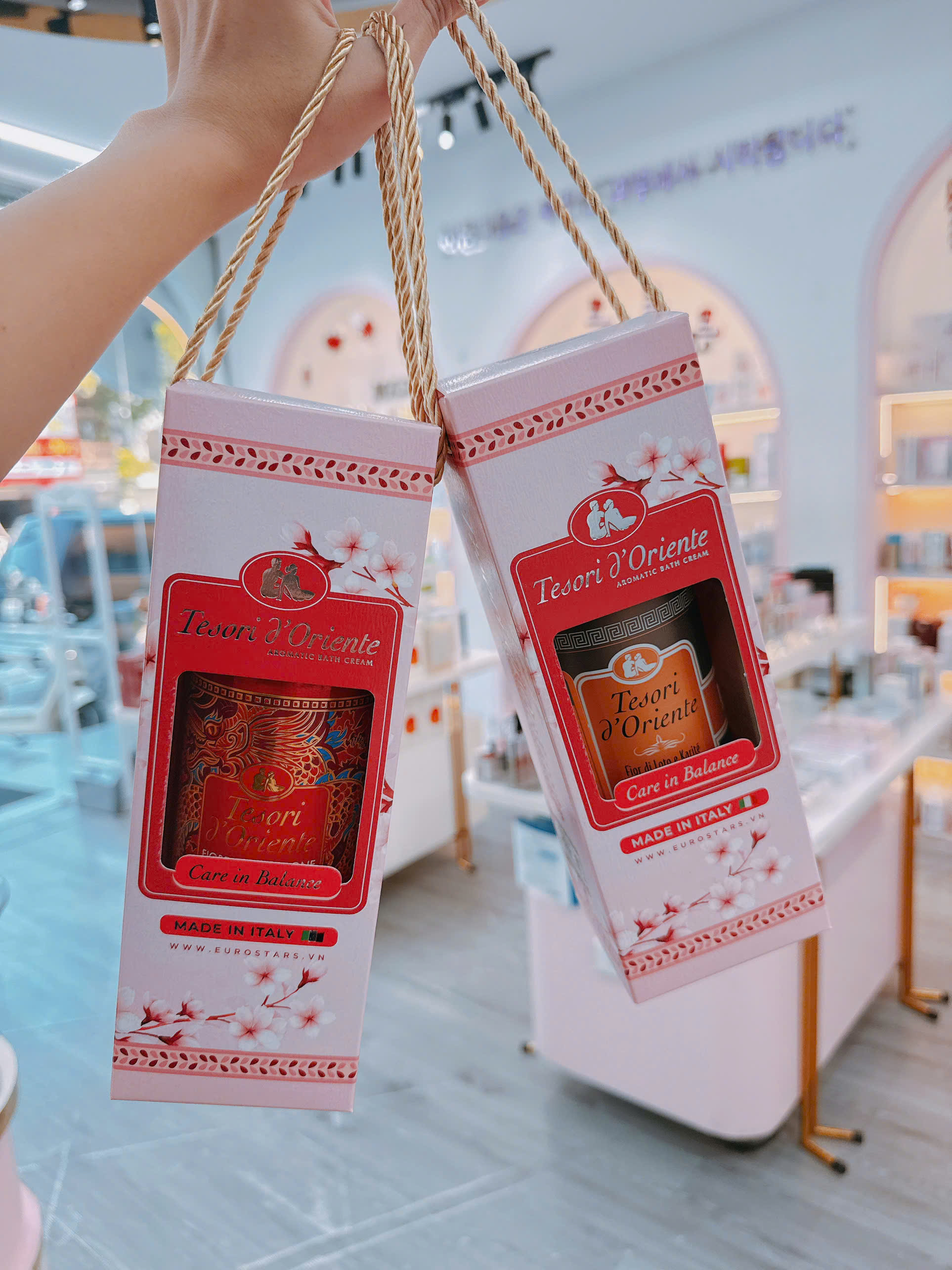 SET QUÀ SỮA TẮM XÍCH NÂU (MIỄN PHÍ SET QUÀ)