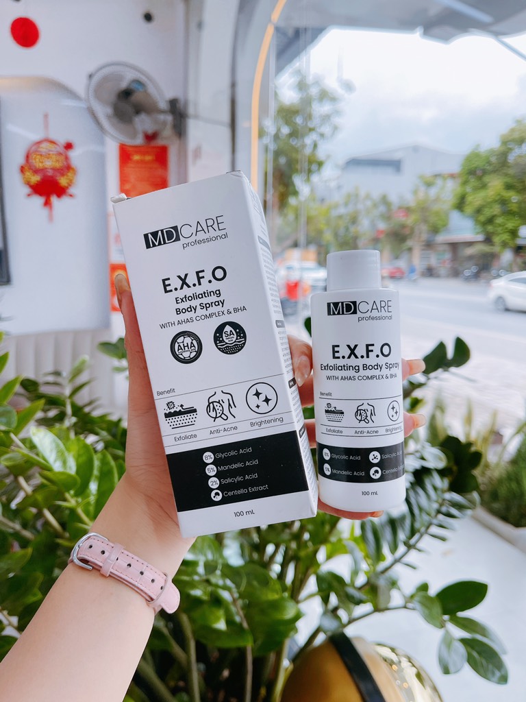 XỊT TẨY TẾ BÀO CHẾT TOÀN THÂN GIẢM MỤN LƯNG MD CARE 100ML
