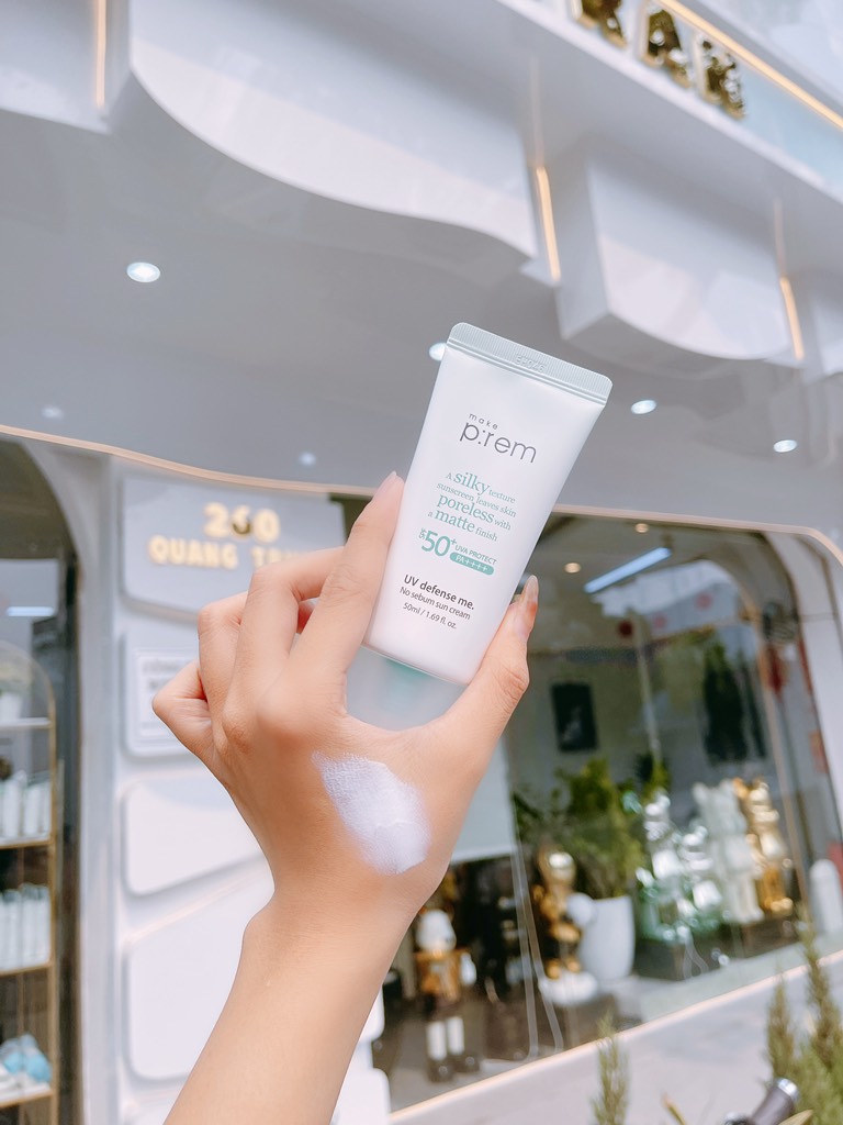 KEM CHỐNG NẮNG VẬT LÝ MAKE PREM KIỀM DẦU XANH ( CTY - VAT ₫