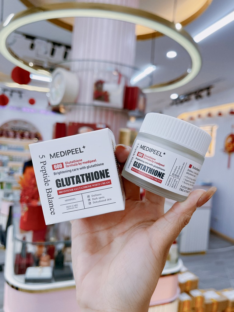 KEM DƯỠNG DA MEDIPEEL BIO INTENSE GLUTATHIONE WHITE CREAM