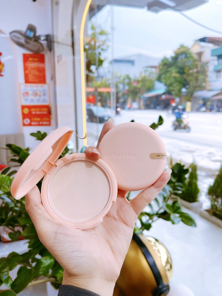 PHẤN NÁCH HÚT MỒ HÔI SONATURAL POWDER4ROOM PEACH DEO PACT ( CTY - VAT )