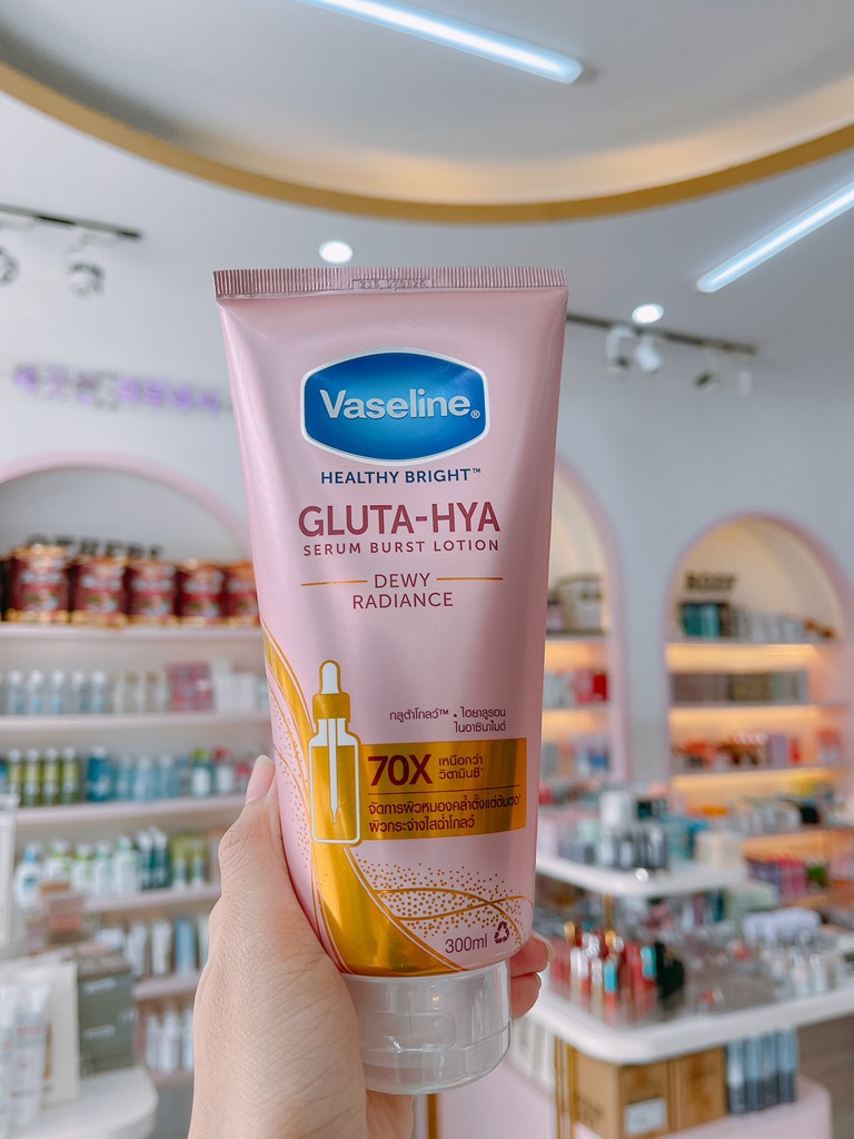 SỮA DƯỠNG THỂ VASELINE GLUTA-HYA NÂNG TONE HỒNG ( CTY - VAT )