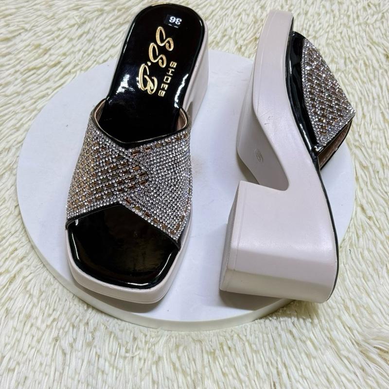 Dép nữ trung niên đế xuồng quai bản đính đá cao cấp, đế cao 7cm êm nhẹ, chống trượt-T25