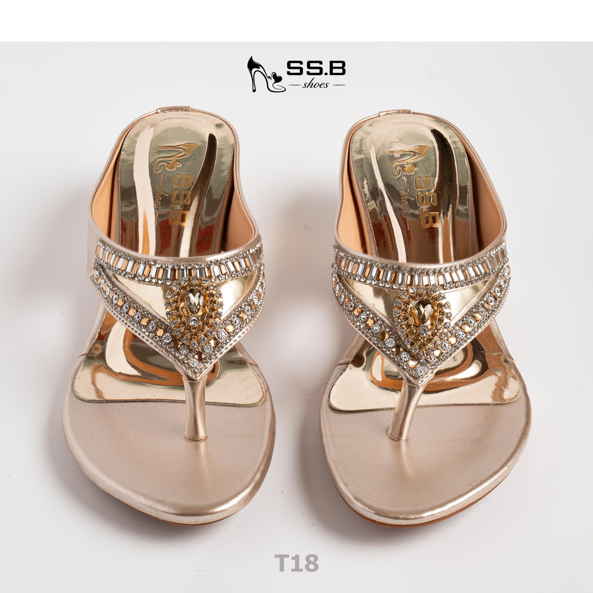 Dép nữ trung niên cao gót,quai kẹp đính xoàn đá hình tam giác, gót cuộn viền đồng cao 4 cm-T18