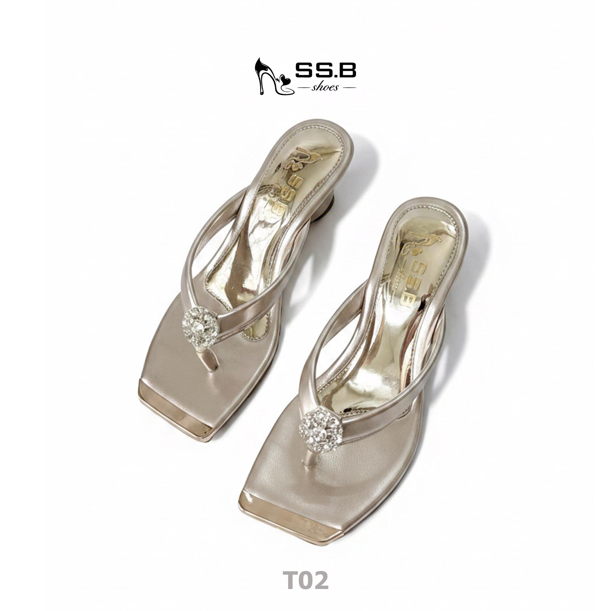Dép nữ trung niên quai  kẹp đính đá lấp lánh, mũi sắt sang trọng, cao 5 cm, đi êm-T02