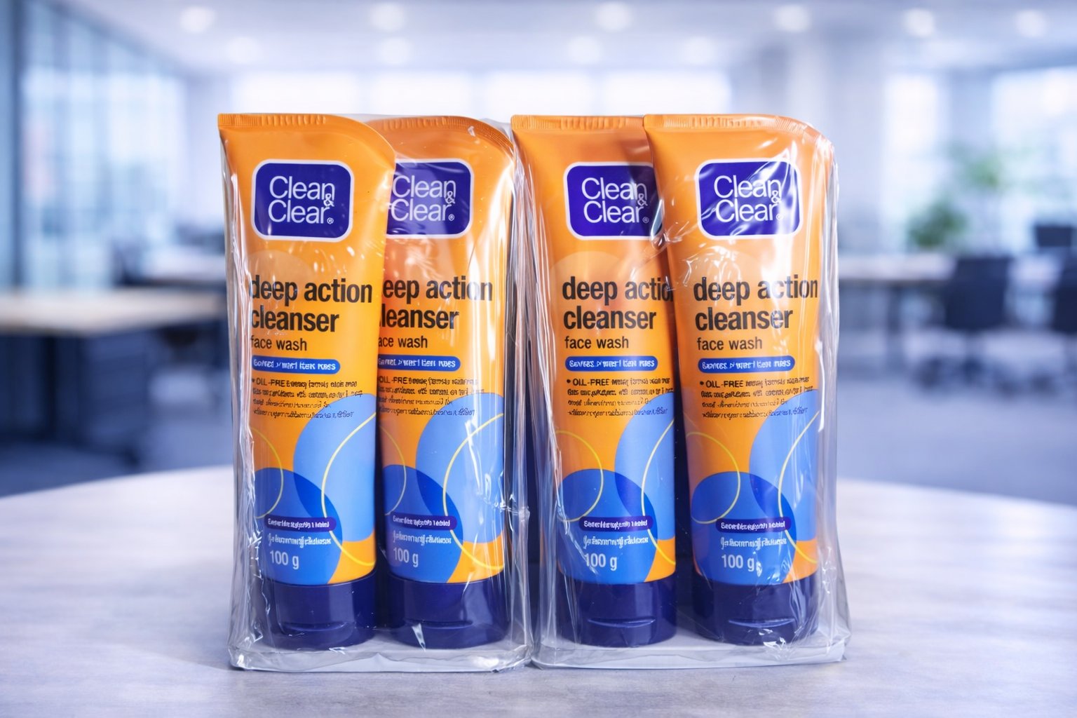 Clean & Clear Sữa Rửa Mặt Clean & Clear Giảm Nhờn Tác Dụng Sâu 100g